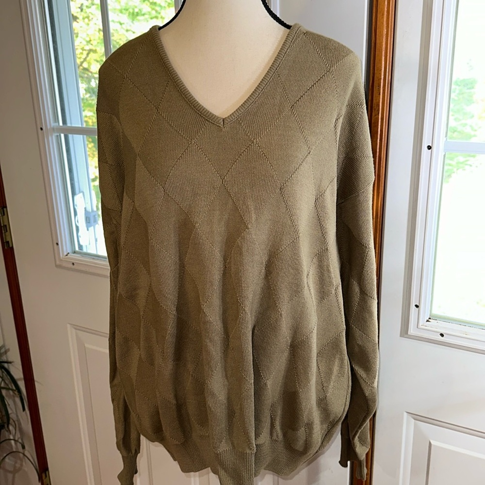 Vintage Cooper V-neck Knit Diamond Pattern Sweater